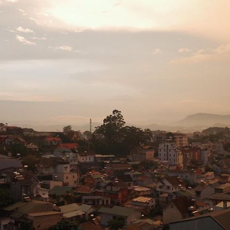 Cherry Suites Dalat Da Lat Exterior foto